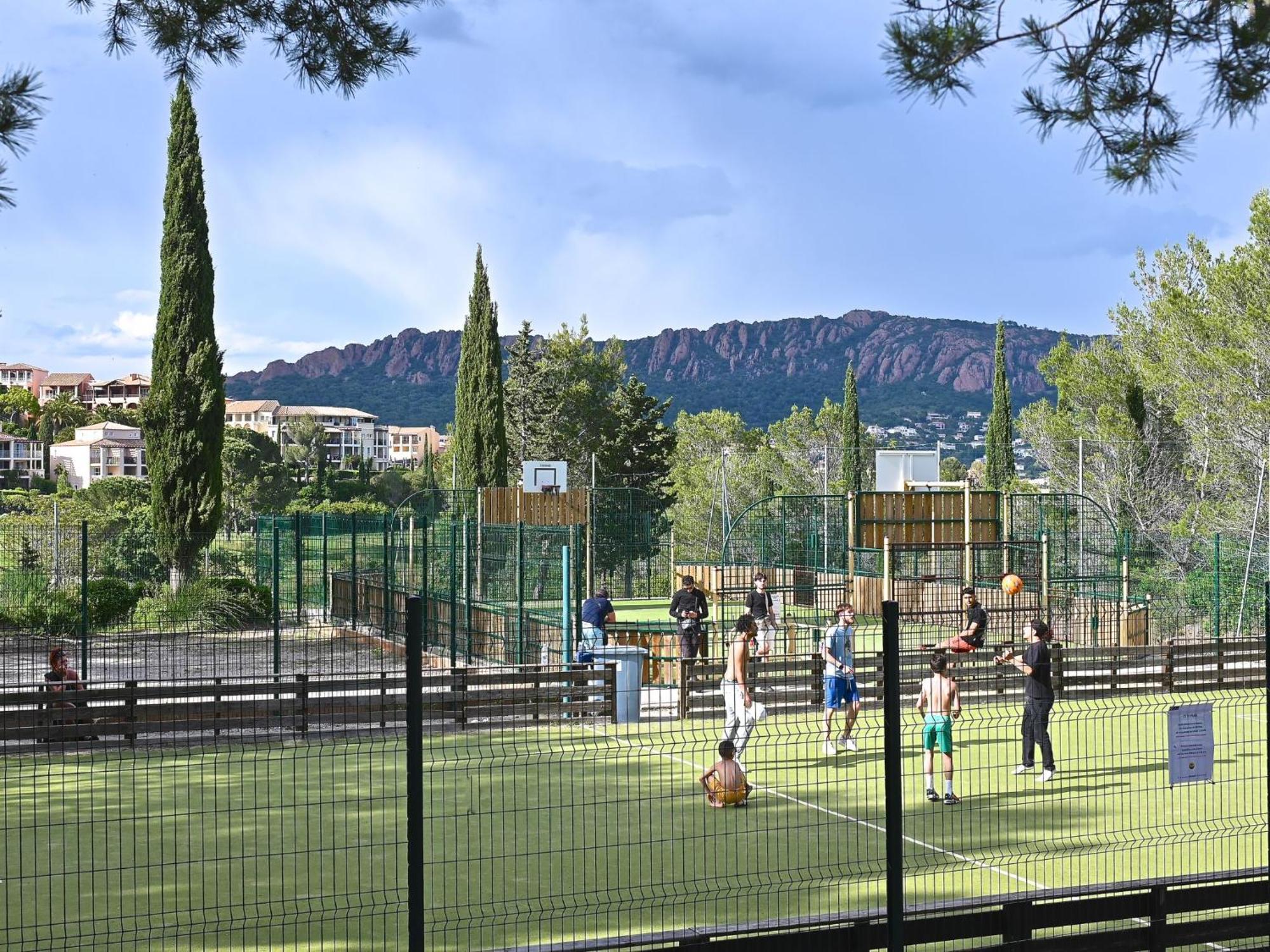 Saint-Raphaël Apartment Village Cap Esterel - Le Village-53 By Interhome מראה חיצוני תמונה